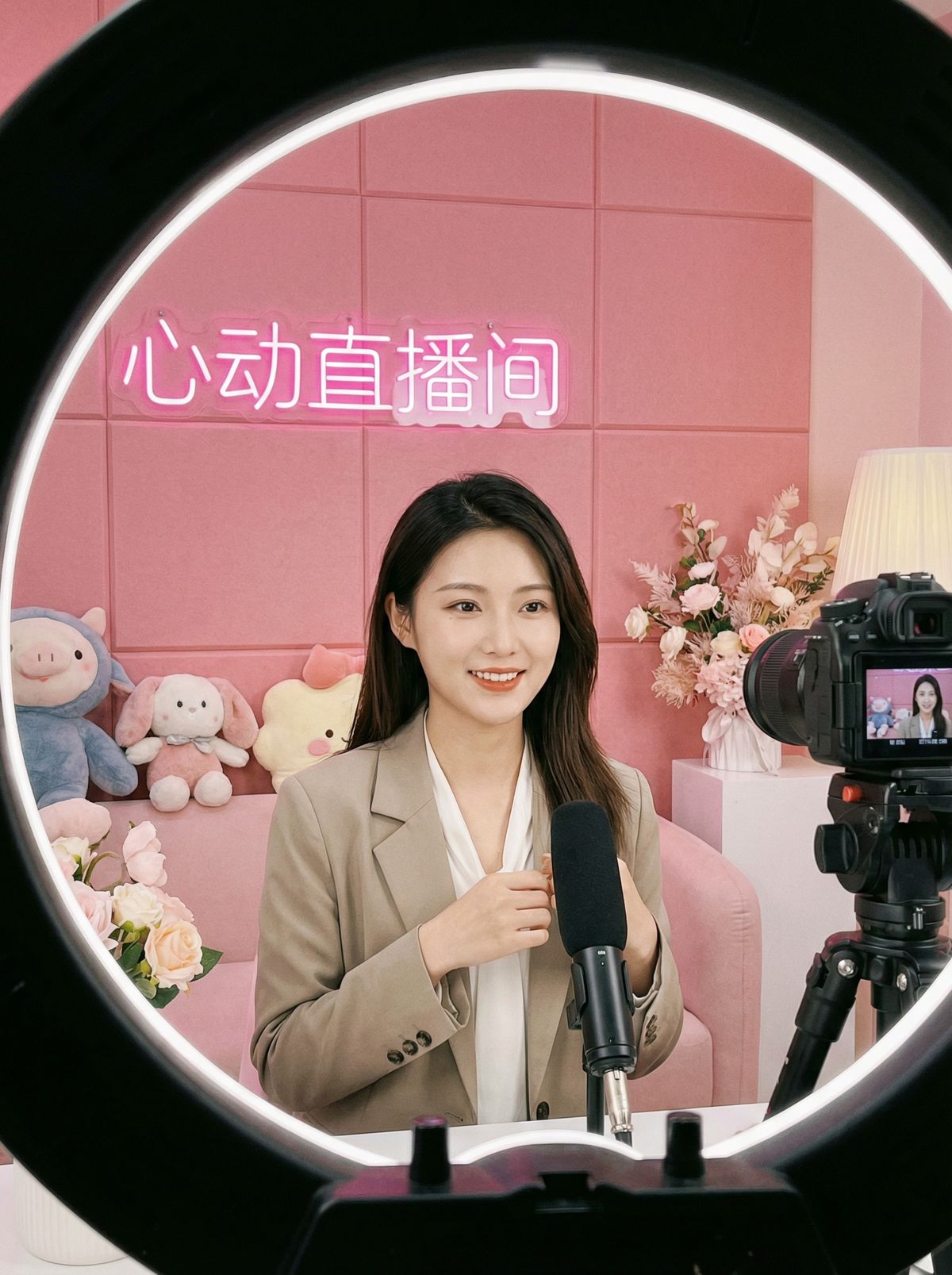 自拍自拍直播视频教程 | 如何开始第一次直播视频全程指导